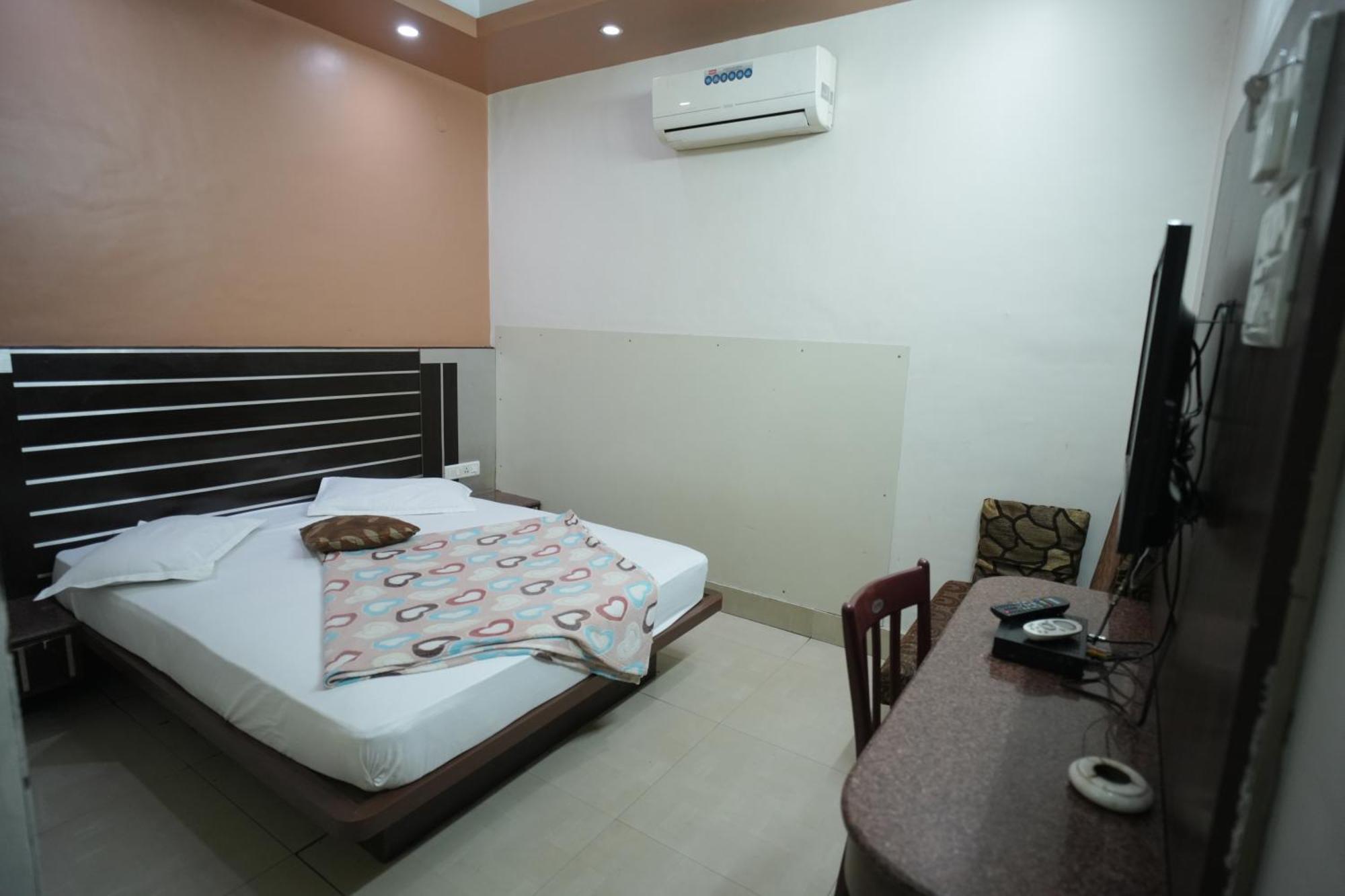 Mewar Hotel Jaipur Luaran gambar